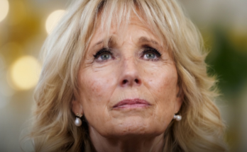 Jill Biden teaching classroom students