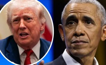 news figure speaking in a news photo